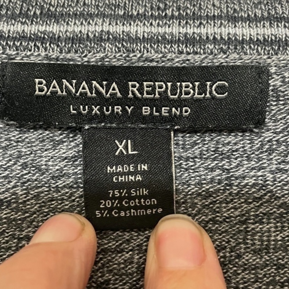 Banana Republic Mens Sweater Luxury Blend V-Neck Silk Grey Heathered Size XL - Picture 10 of 10